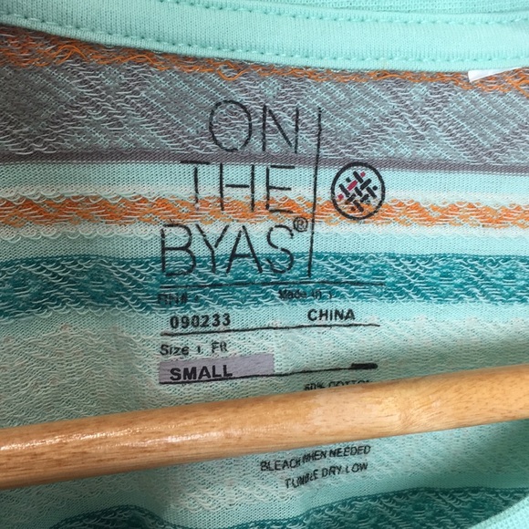 🍍On The Byas Tee - Picture 3 of 5